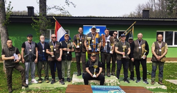 2026-04-20_12-49-16_735